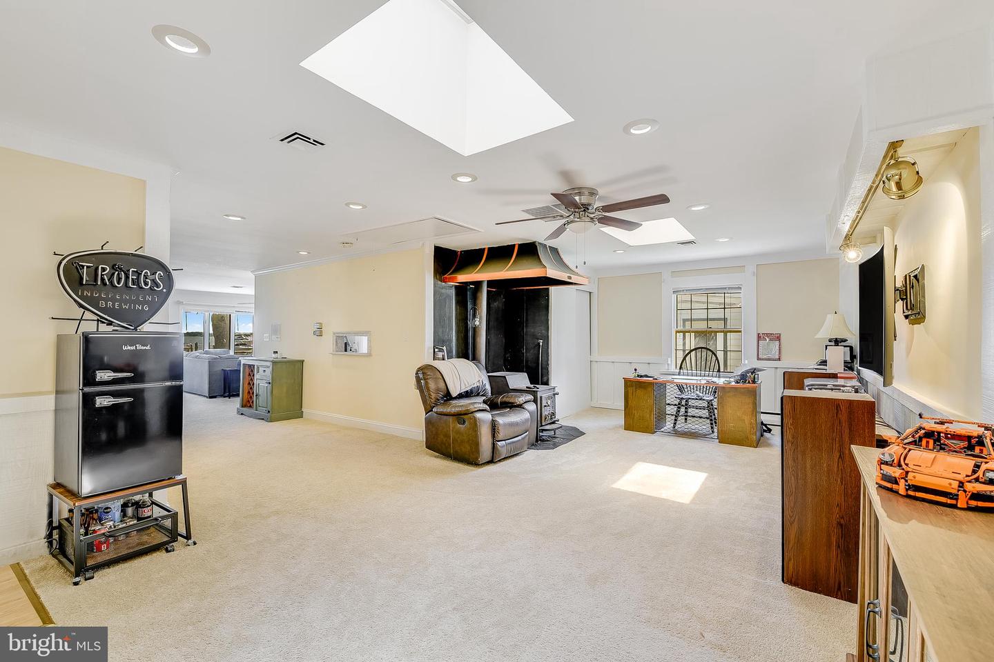 3440 S River Ter Property Photo 13