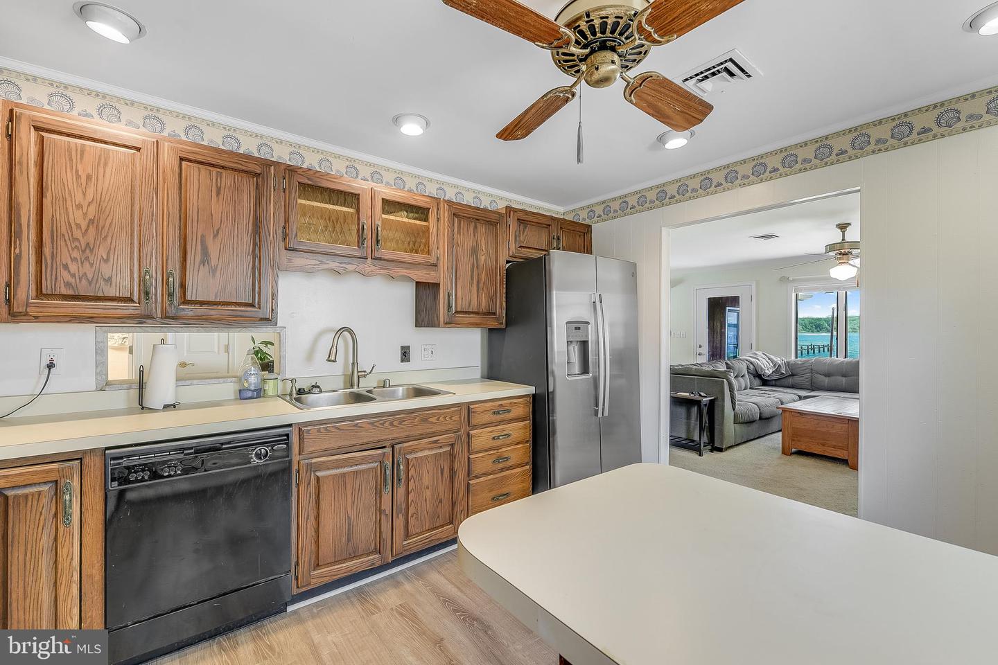 3440 S River Ter Property Photo 16