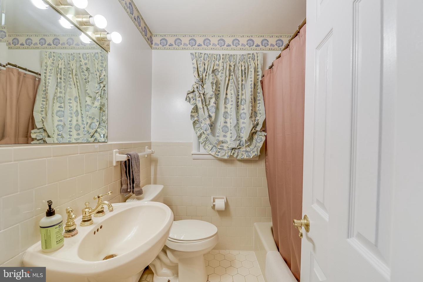 3440 S River Ter Property Photo 35