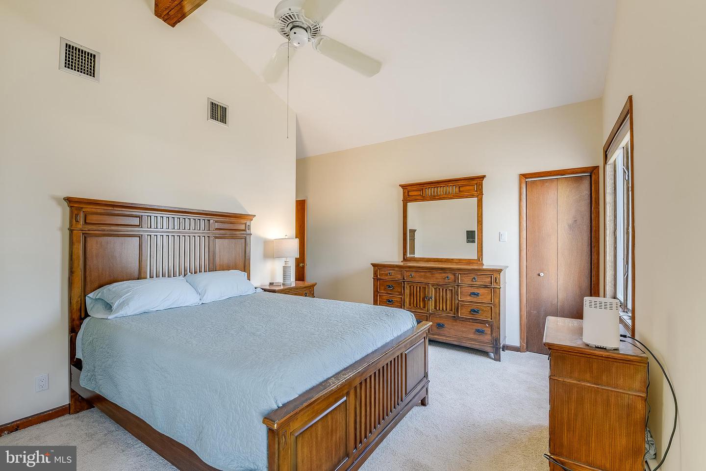 3440 S River Ter Property Photo 43