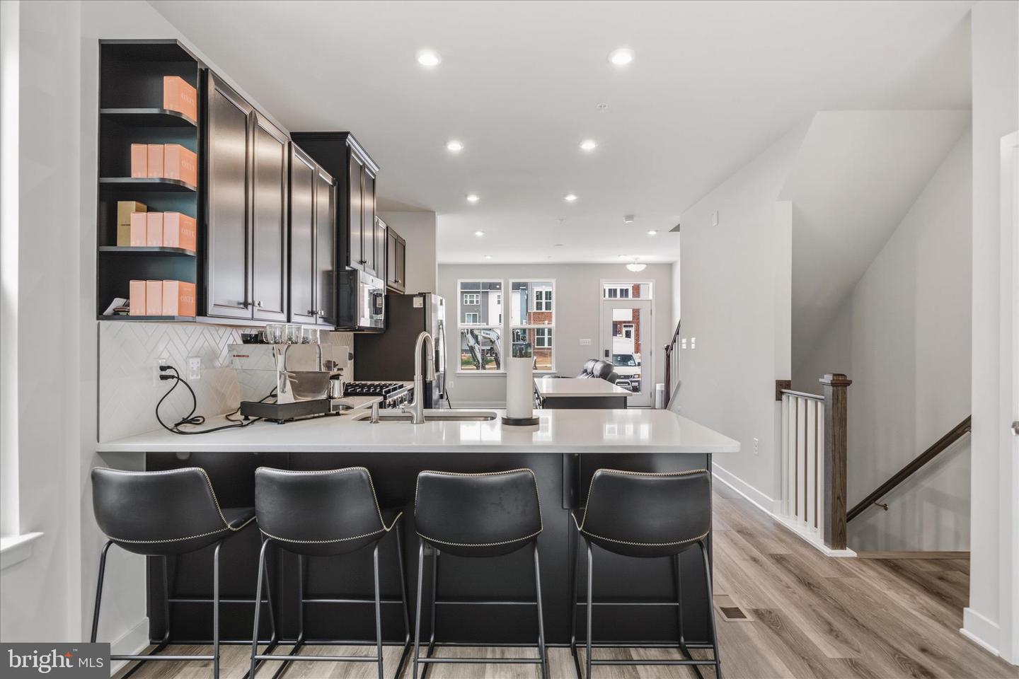 124 Spring Gate Ln Property Photo 12