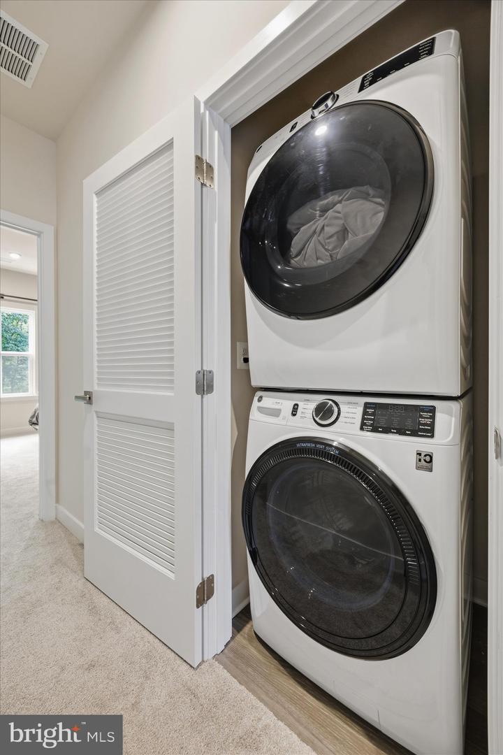 124 Spring Gate Ln Property Photo 30