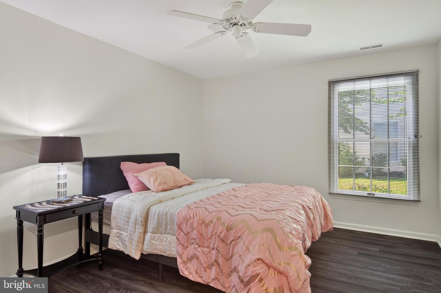 924 Shipmaster Ct Property Photo 43