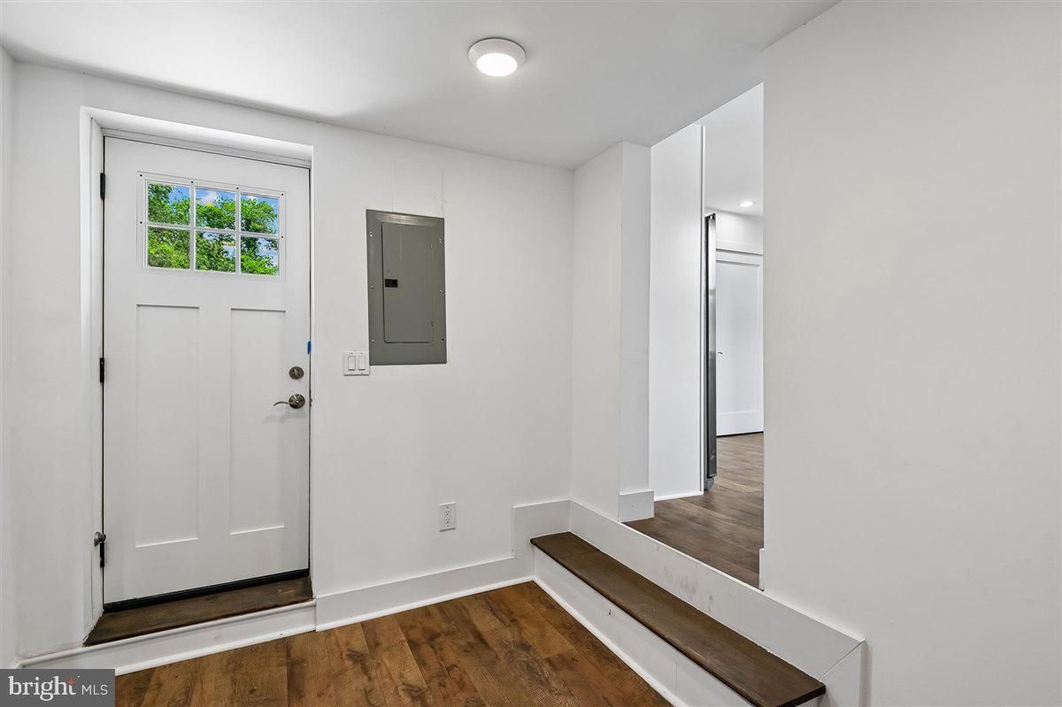 1210 President St Property Photo 23