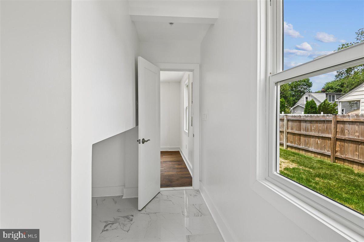 1210 President St Property Photo 31