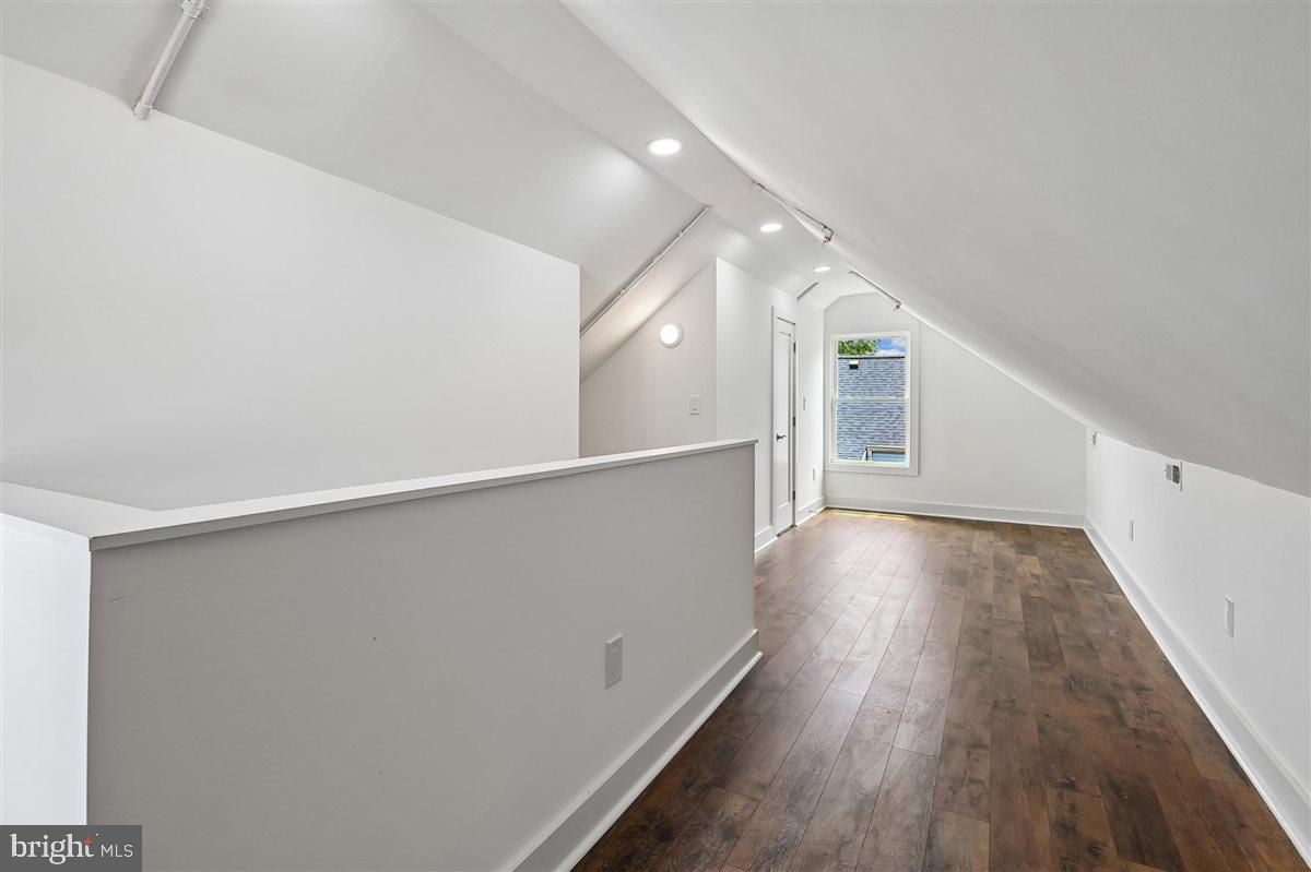 1210 President St Property Photo 35