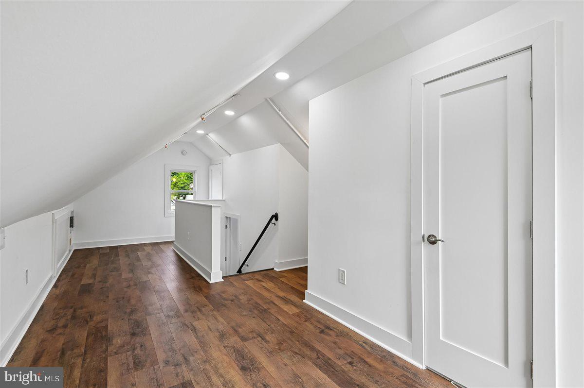1210 President St Property Photo 36