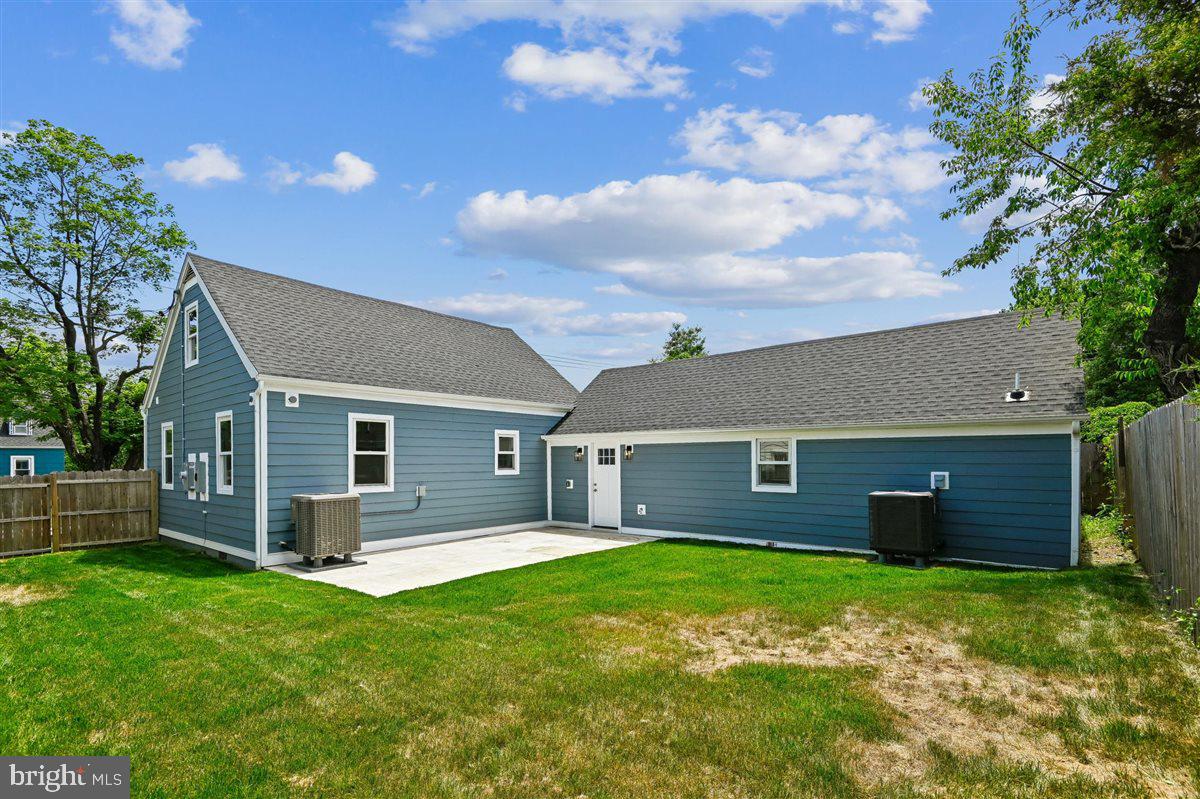 1210 President St Property Photo 44