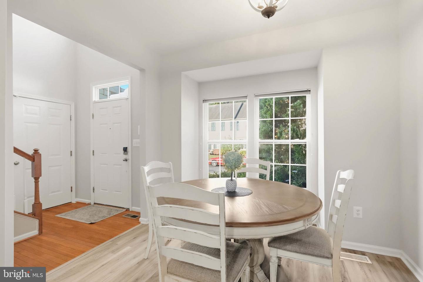7225 Bocastle Ln Property Photo 5
