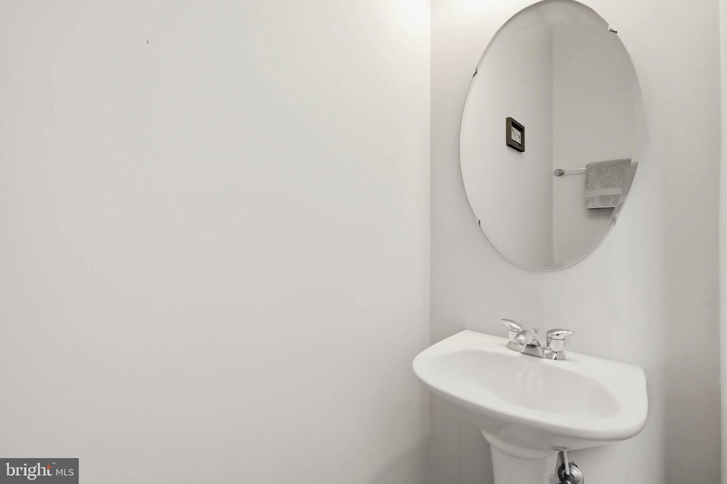 7225 Bocastle Ln Property Photo 16
