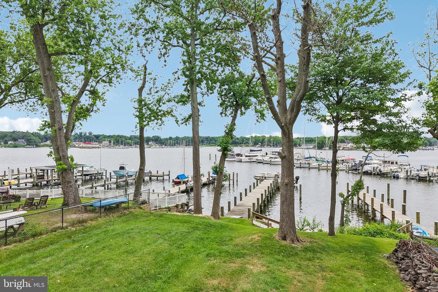 222 Bar Harbor Rd Property Photo 1