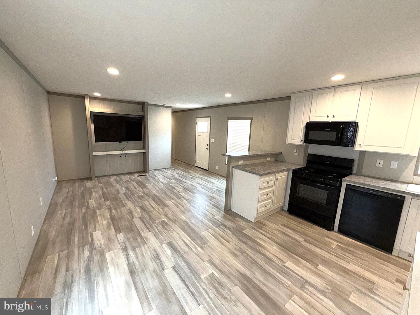 7810 Clark Rd #d54 Property Photo 11