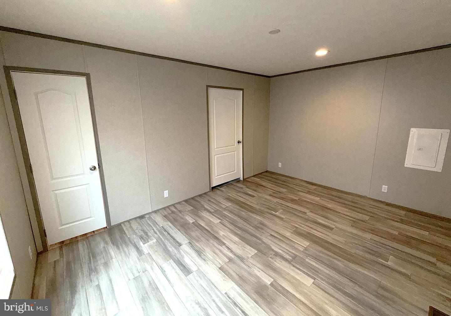 7810 Clark Rd #d54 Property Photo 14