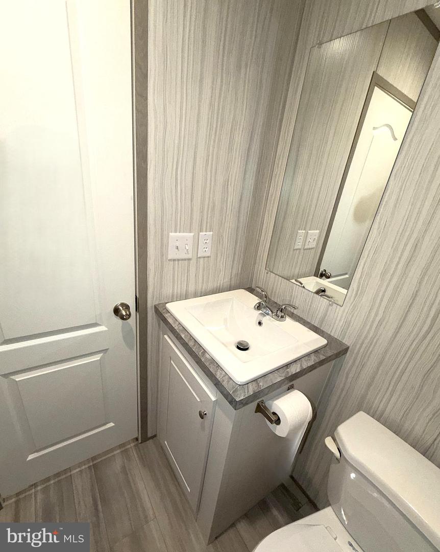 7810 Clark Rd #d54 Property Photo 23
