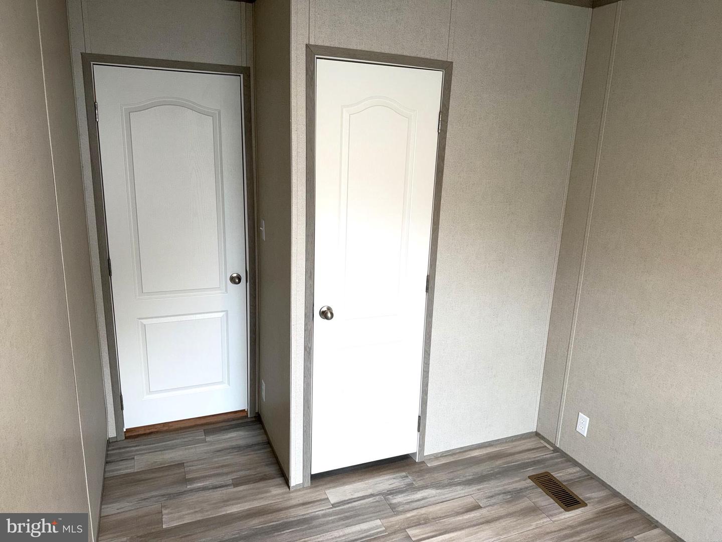 7810 Clark Rd #d54 Property Photo 25