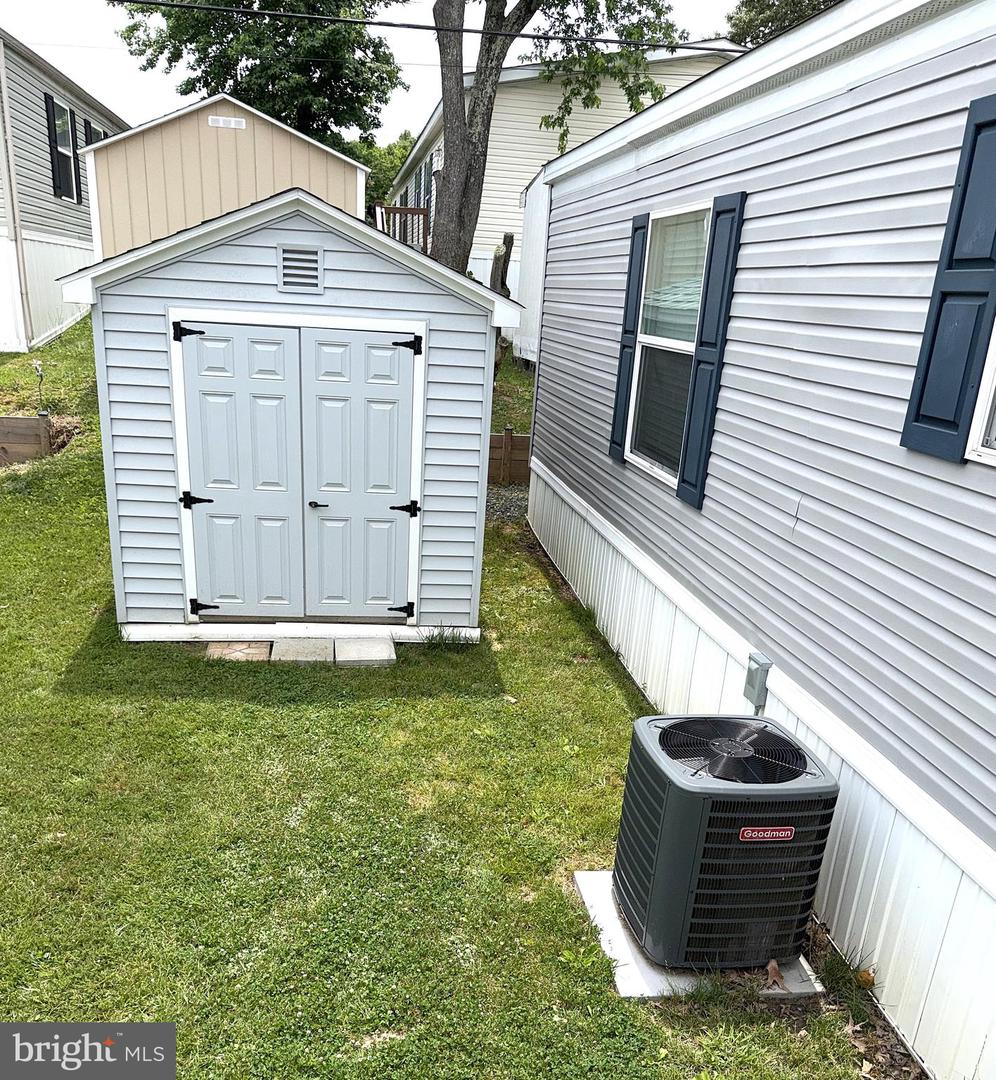 7810 Clark Rd #d54 Property Photo 28