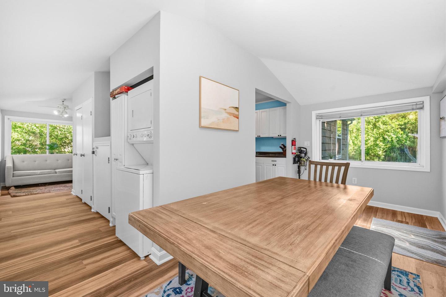 4921 Olive St Property Photo 12