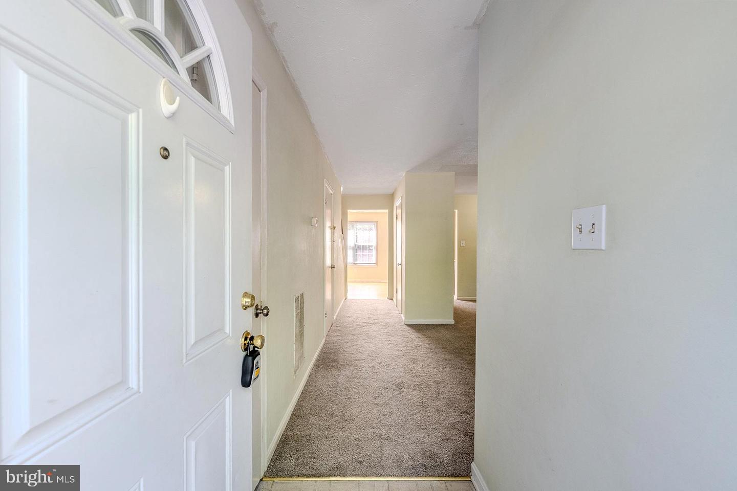 1687 Hart Ct Property Photo 11