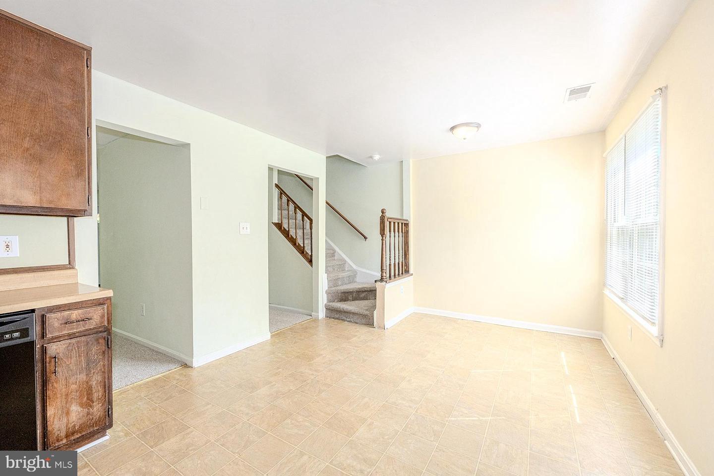 1687 Hart Ct Property Photo 17