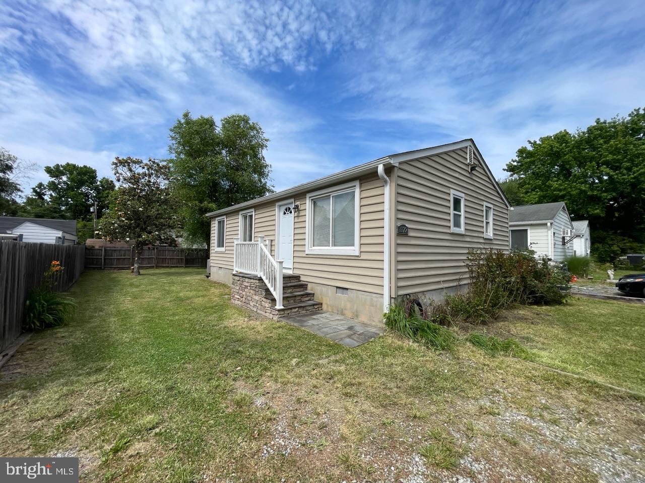 1172 Cedar Ave Property Photo 31