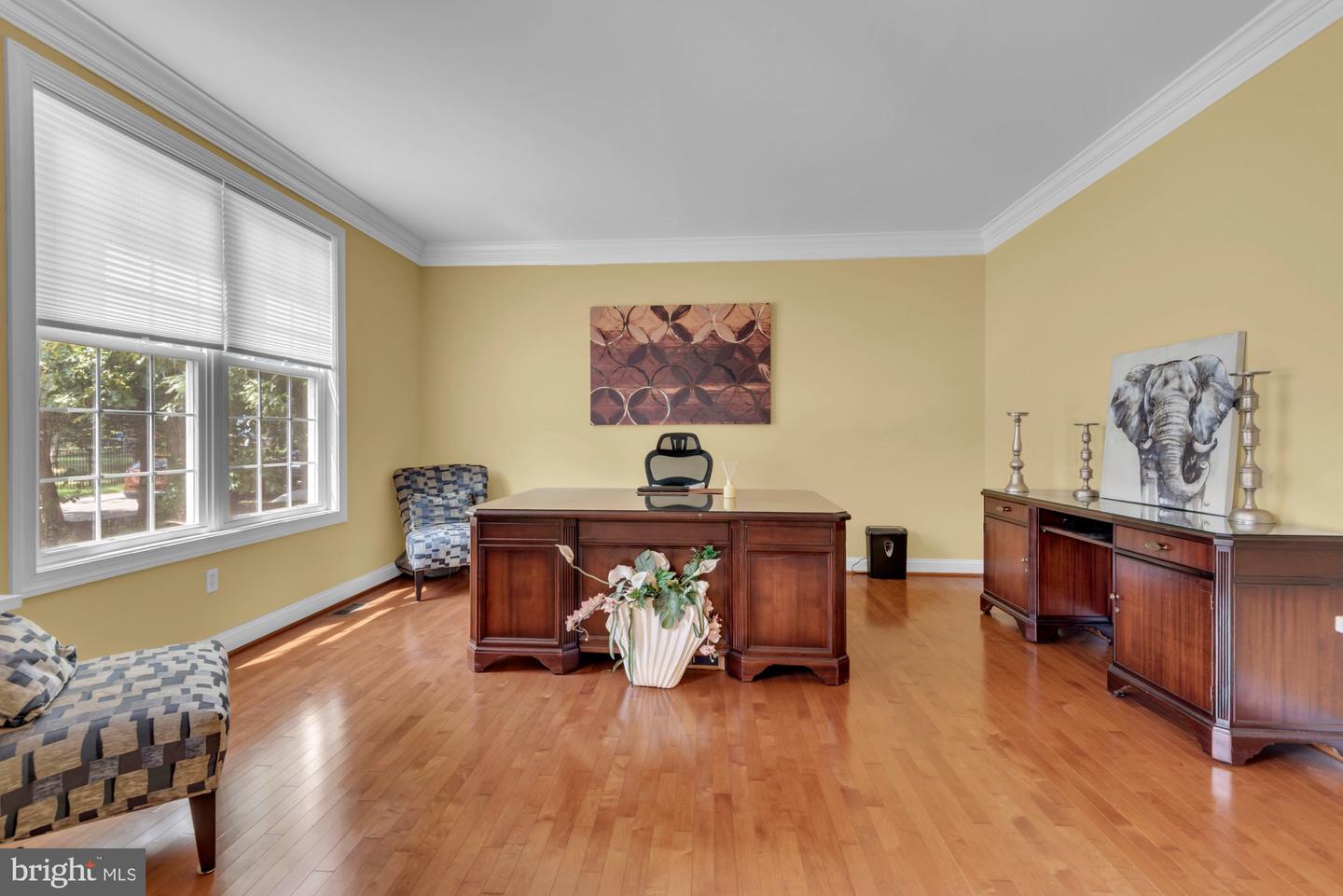 408 Harlem Property Photo 5