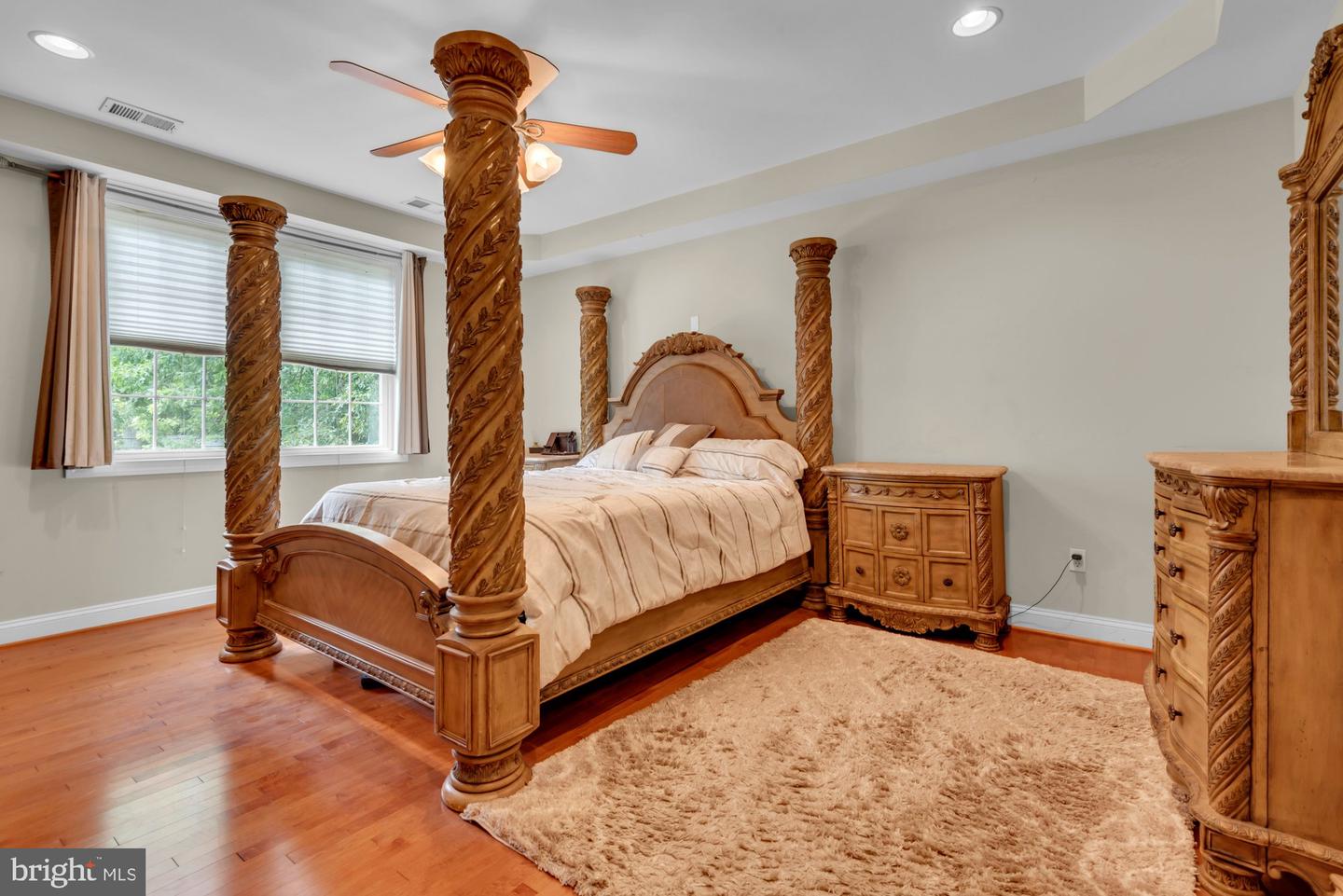 408 Harlem Property Photo 13
