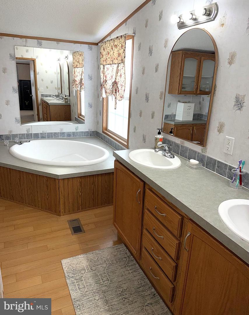 490 N Patuxent Rd #50 Property Photo 19
