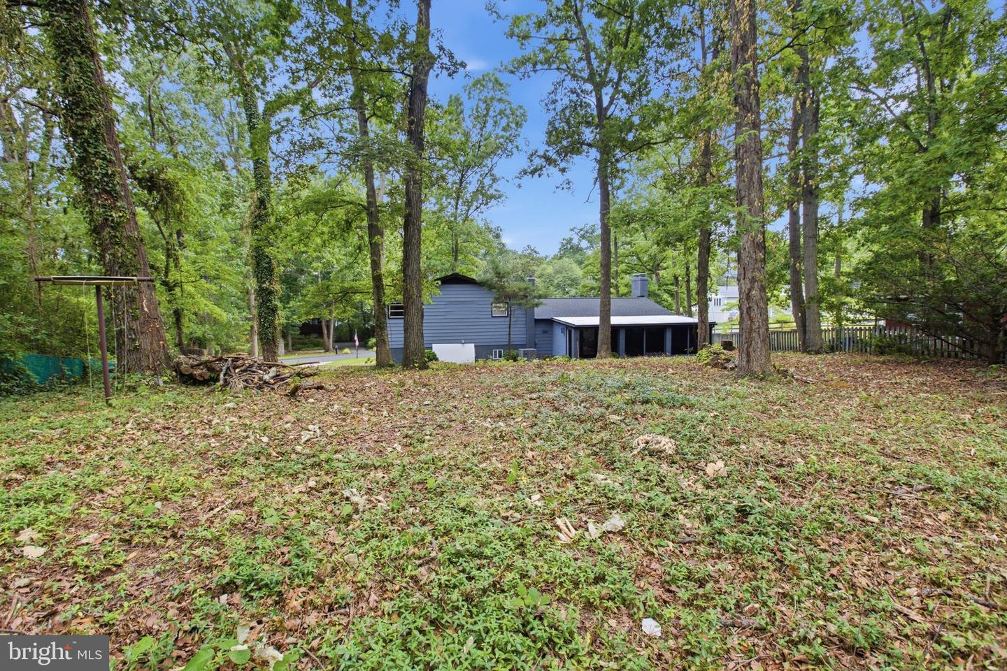 896 Forest Ln Property Photo 46