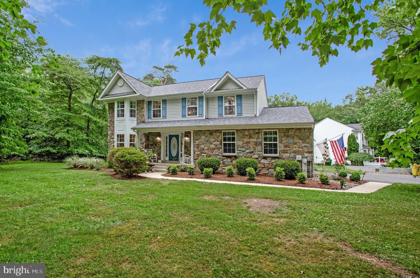1582 Snug Harbor Rd Property Photo 1