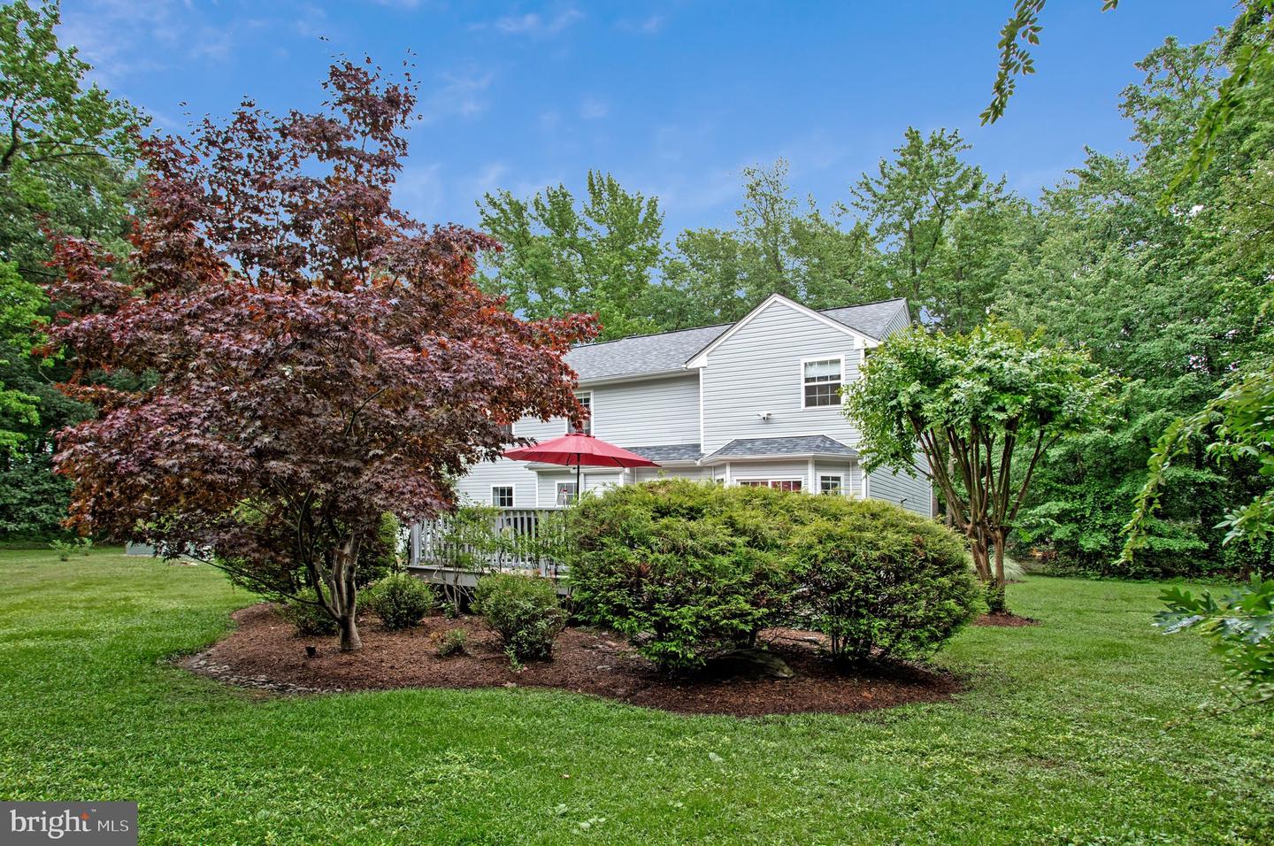 1582 Snug Harbor Rd Property Photo 6
