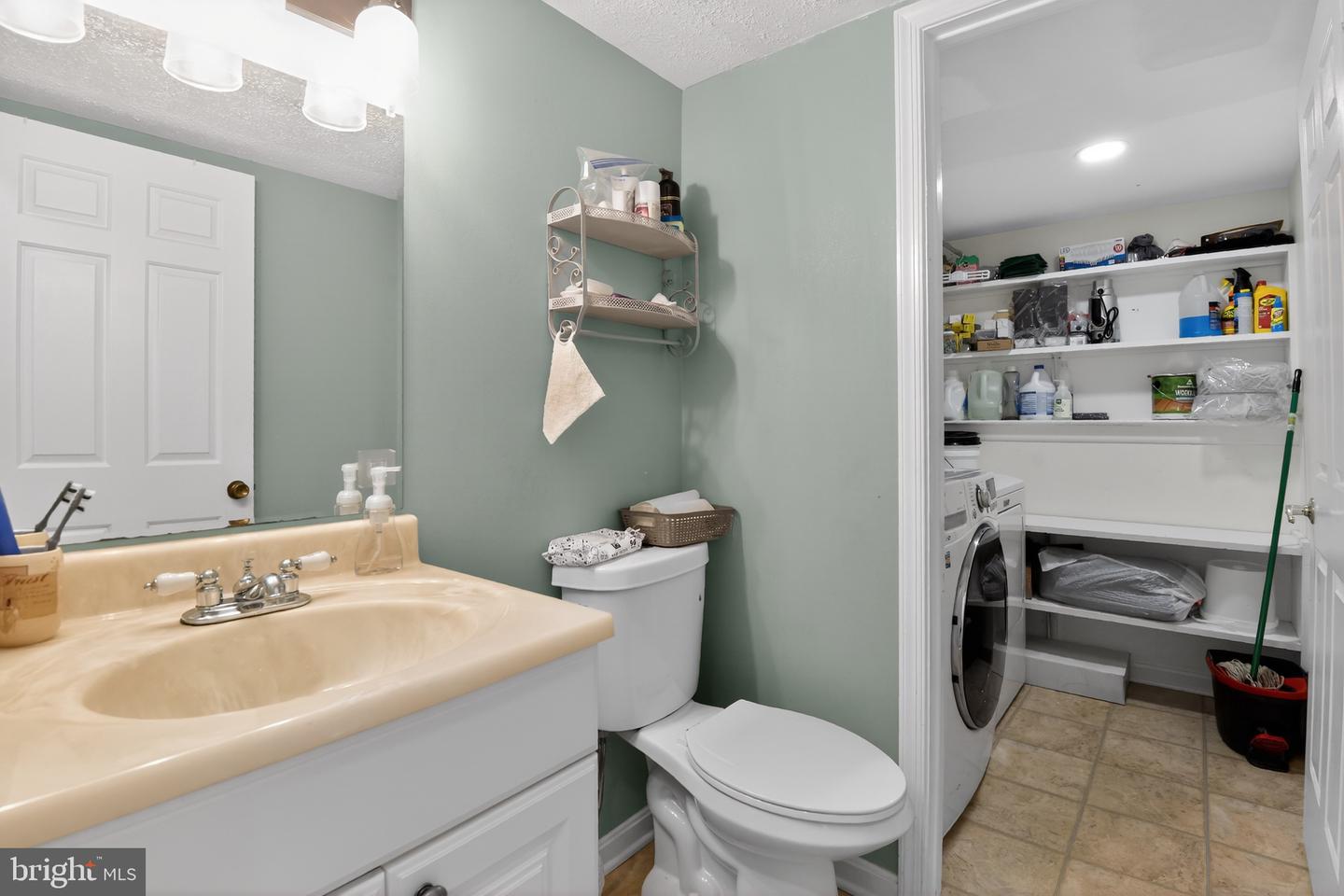 303 Ternwing Dr Property Photo 21