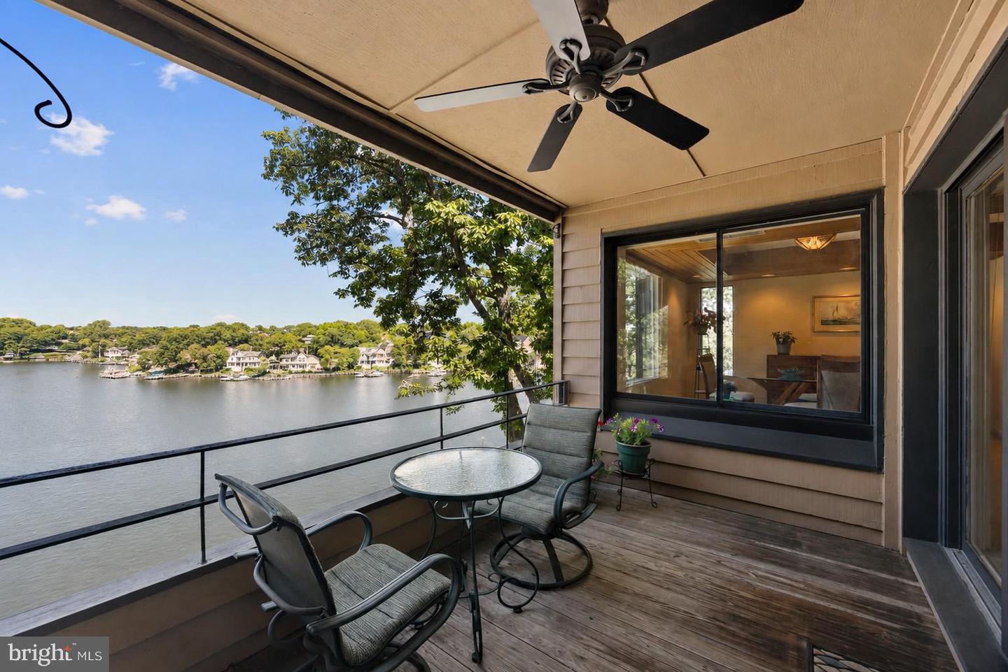 6 President Point Dr #b3 Property Photo 11