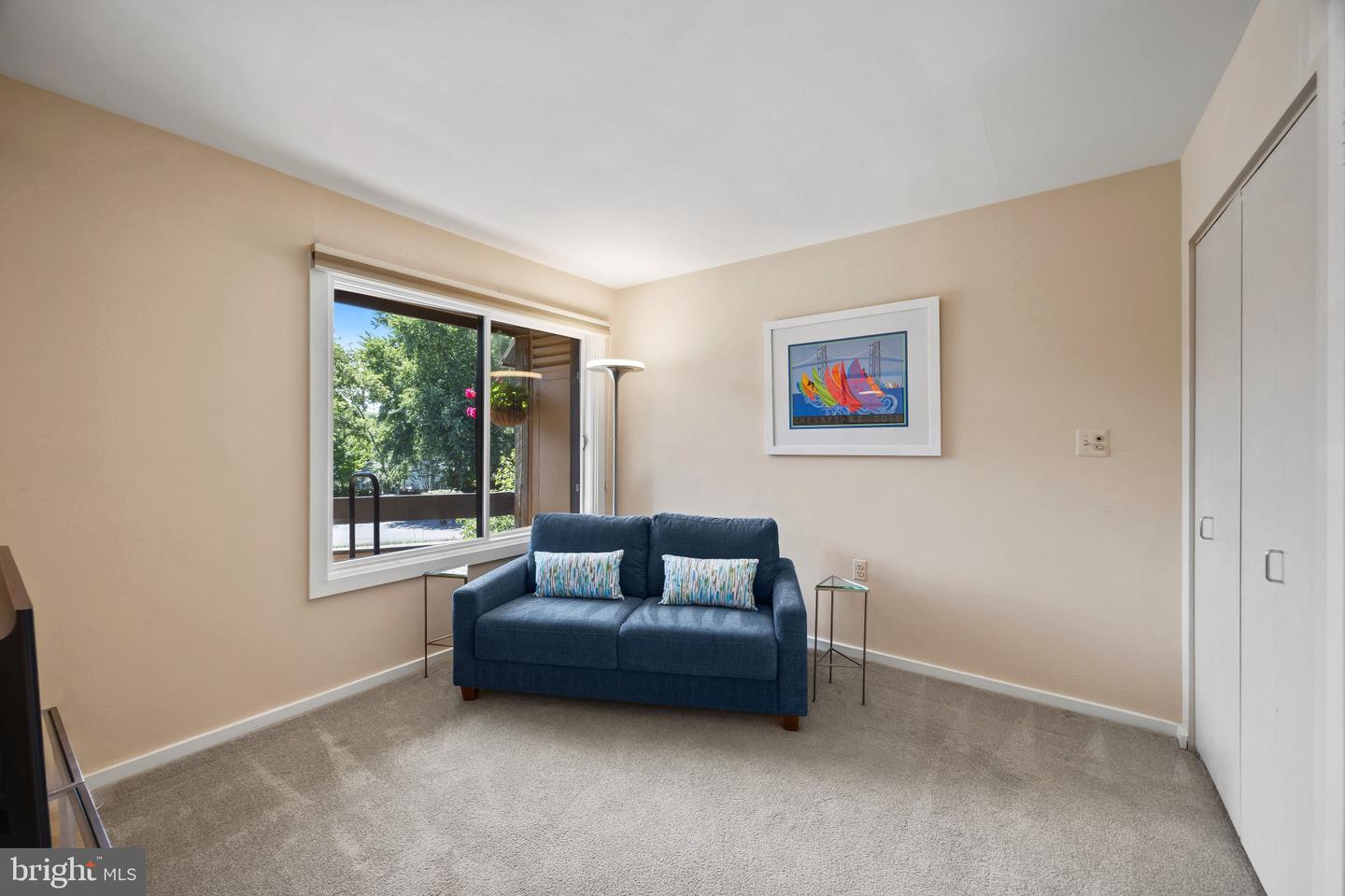 6 President Point Dr #b3 Property Photo 24