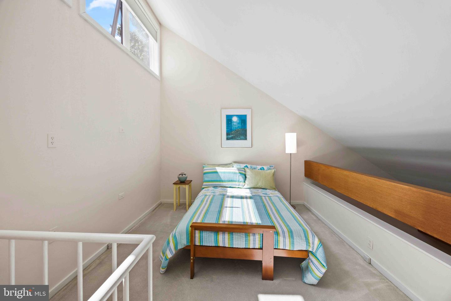 6 President Point Dr #b3 Property Photo 28
