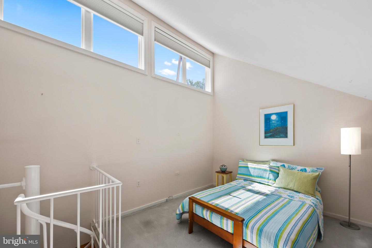 6 President Point Dr #b3 Property Photo 29