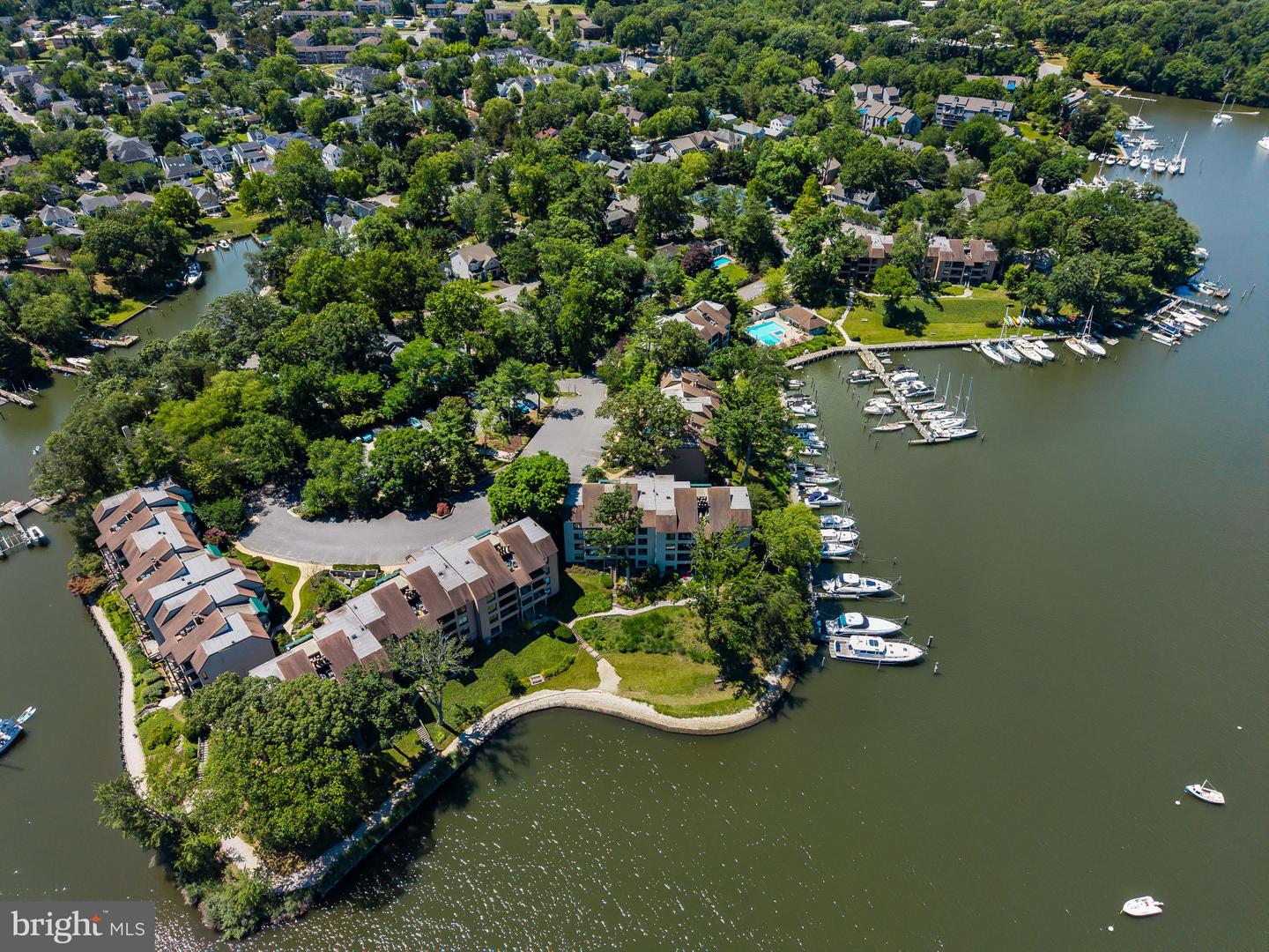 6 President Point Dr #b3 Property Photo 30