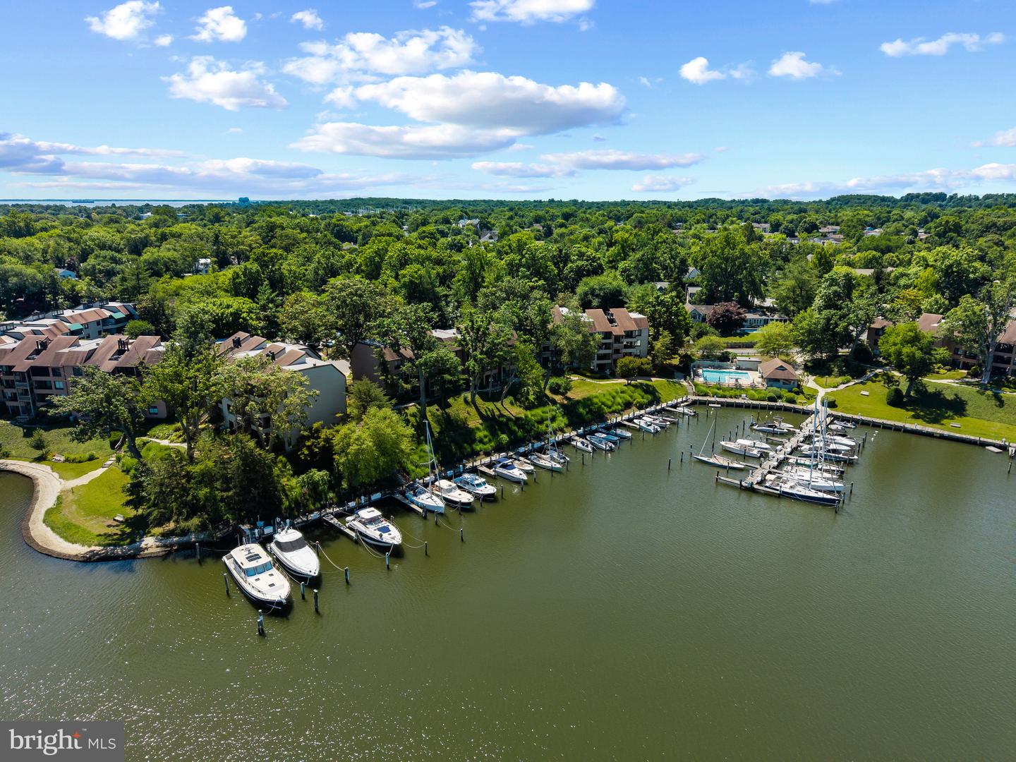 6 President Point Dr #b3 Property Photo 34