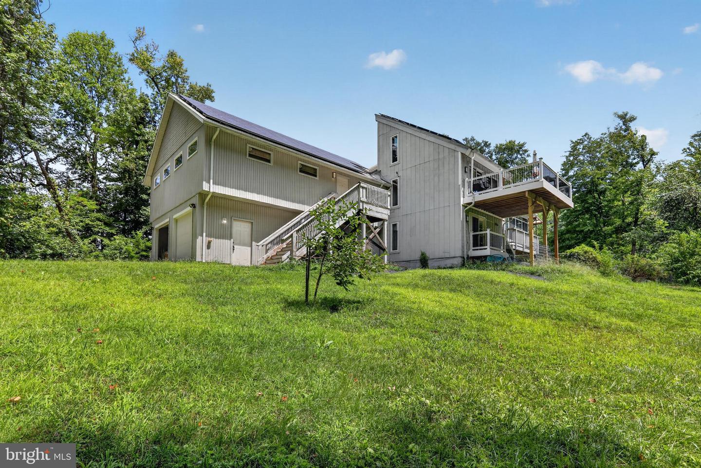 51 Jewell Rd Property Photo 1