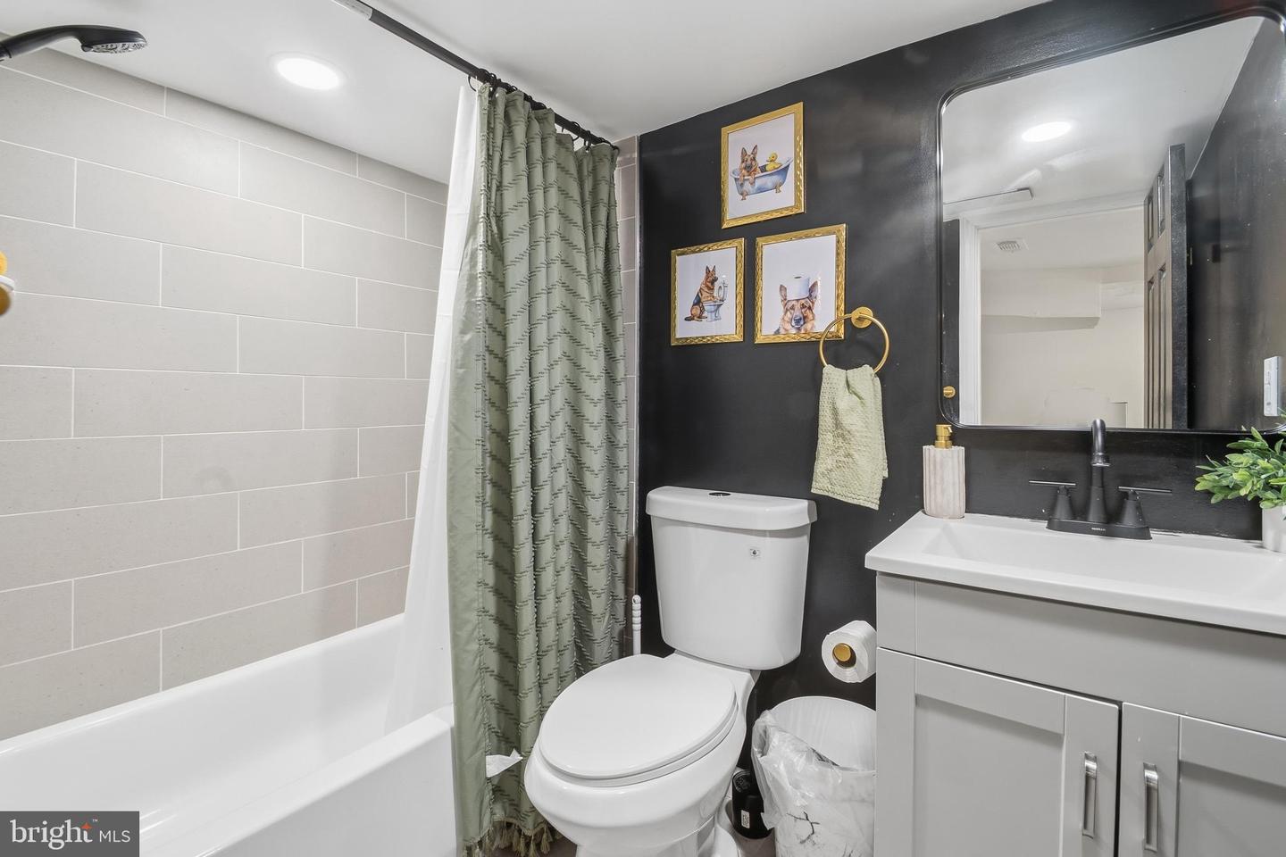 312 Orchard Ave Property Photo 20