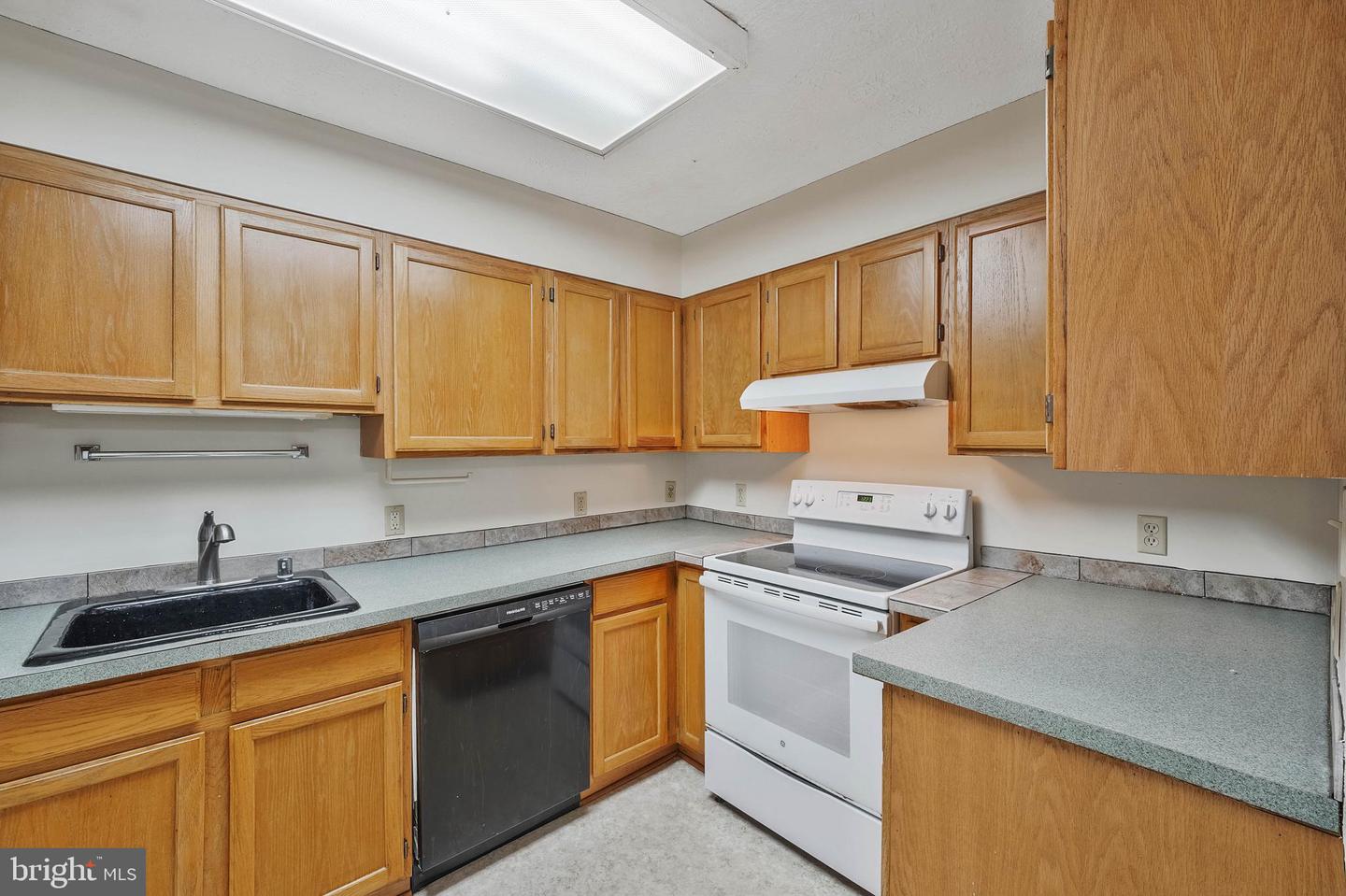 650 Teton Dr Property Photo 9