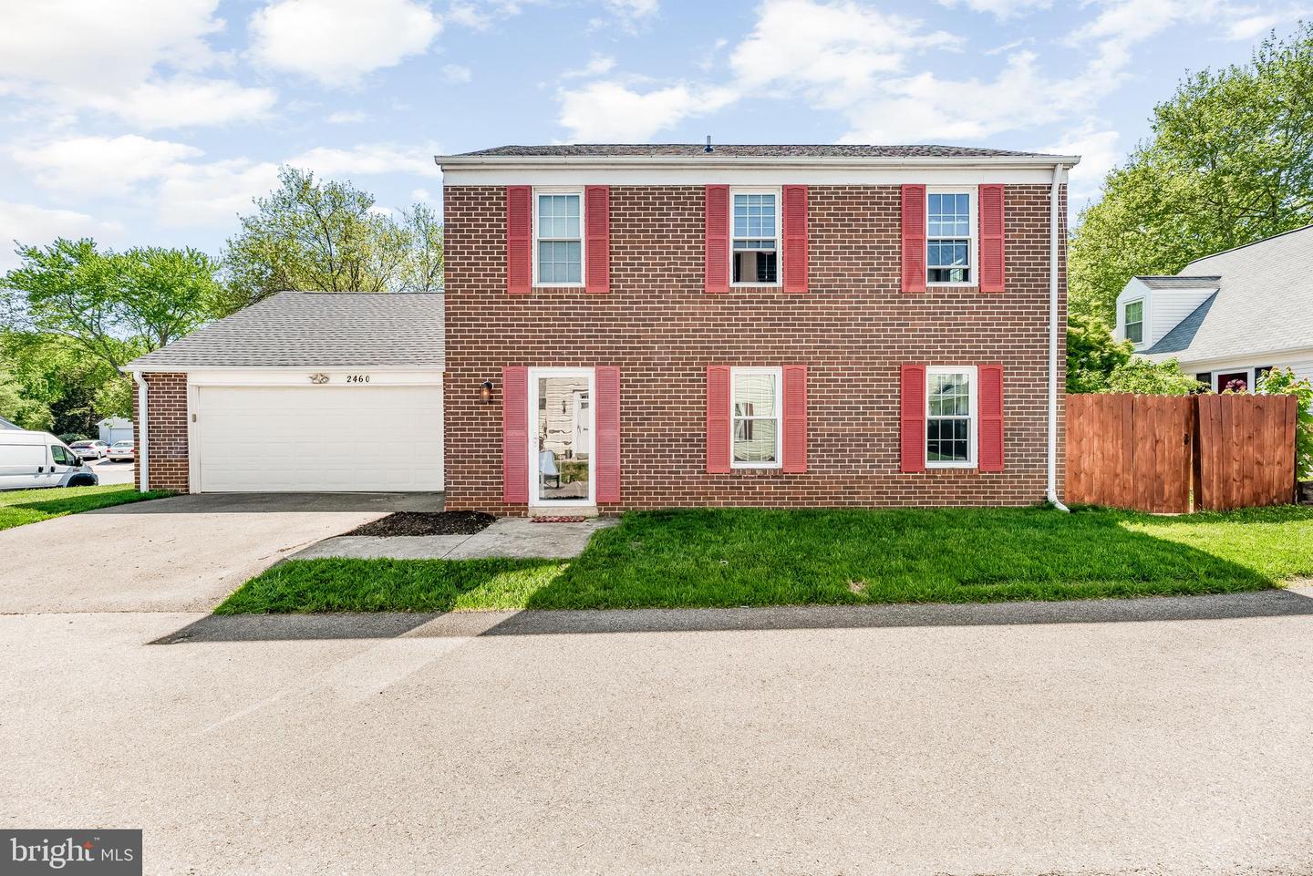 2460 Yarmouth Ln Property Photo 1