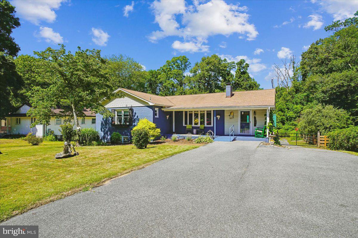 278 Hillsmere Dr Property Photo 2