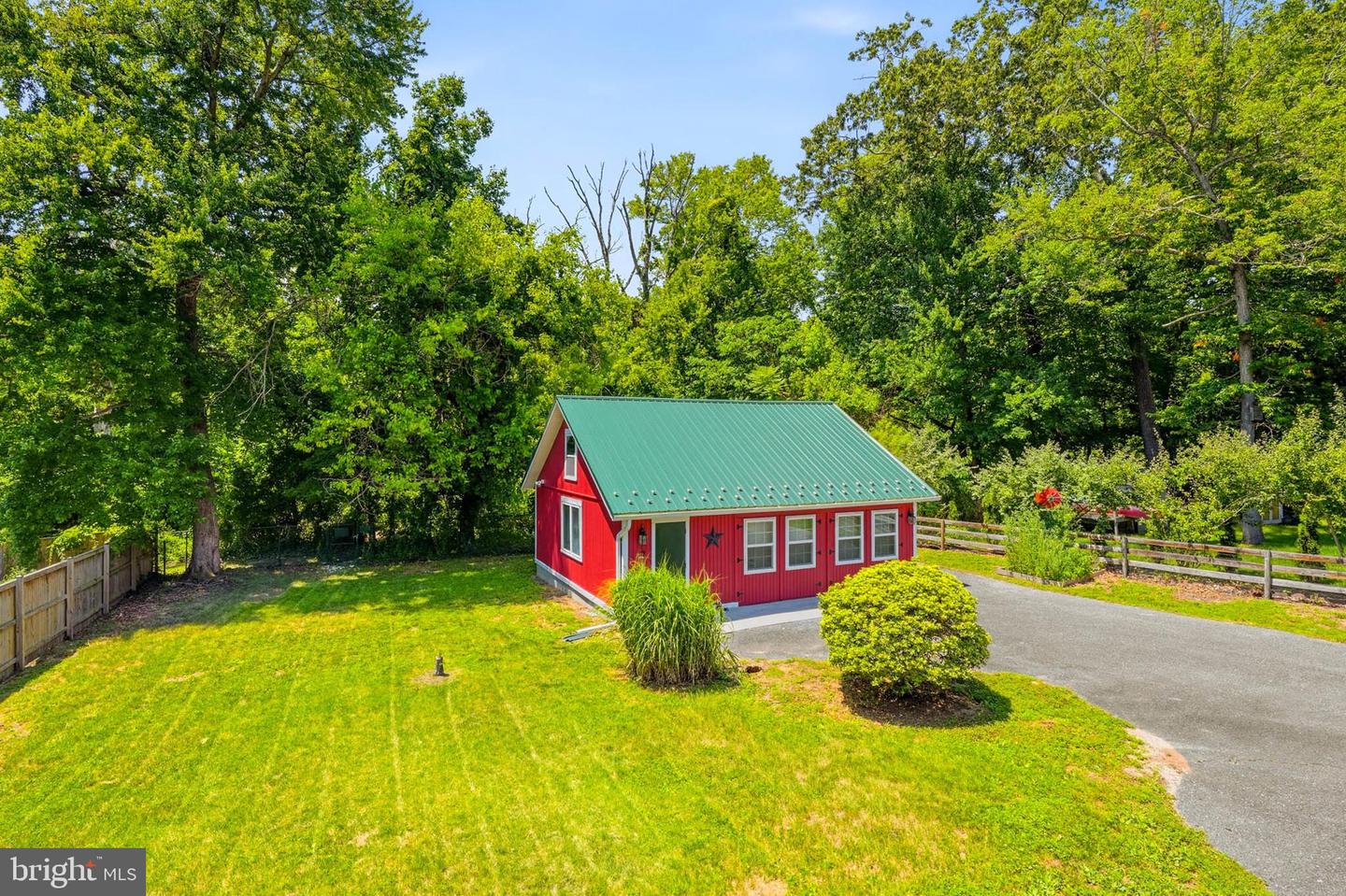 278 Hillsmere Dr Property Photo 35