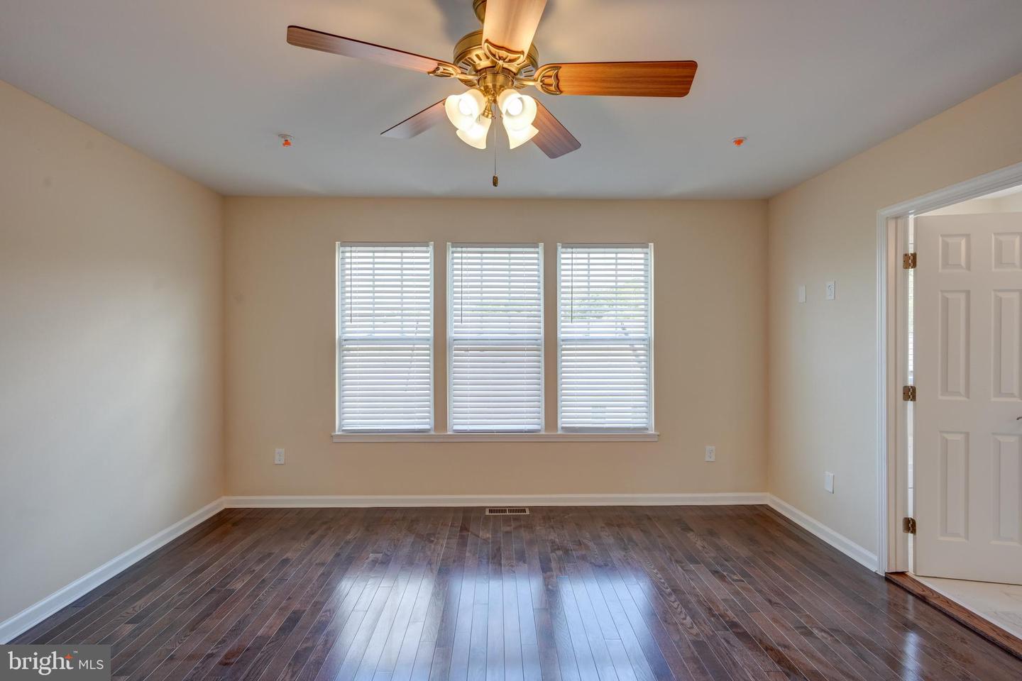 7827 Crystal Brook Way Property Photo 27