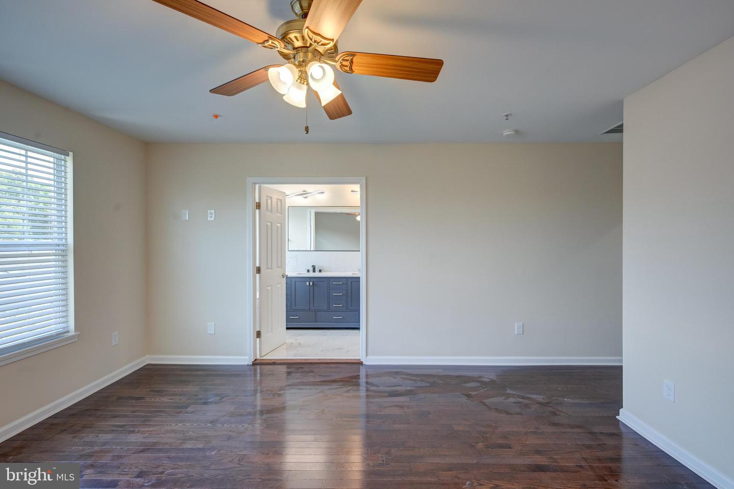 7827 Crystal Brook Way Property Photo 29