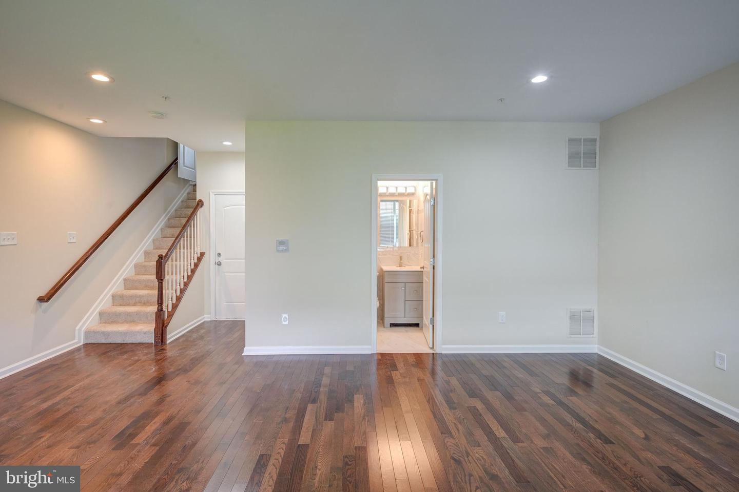 7827 Crystal Brook Way Property Photo 35