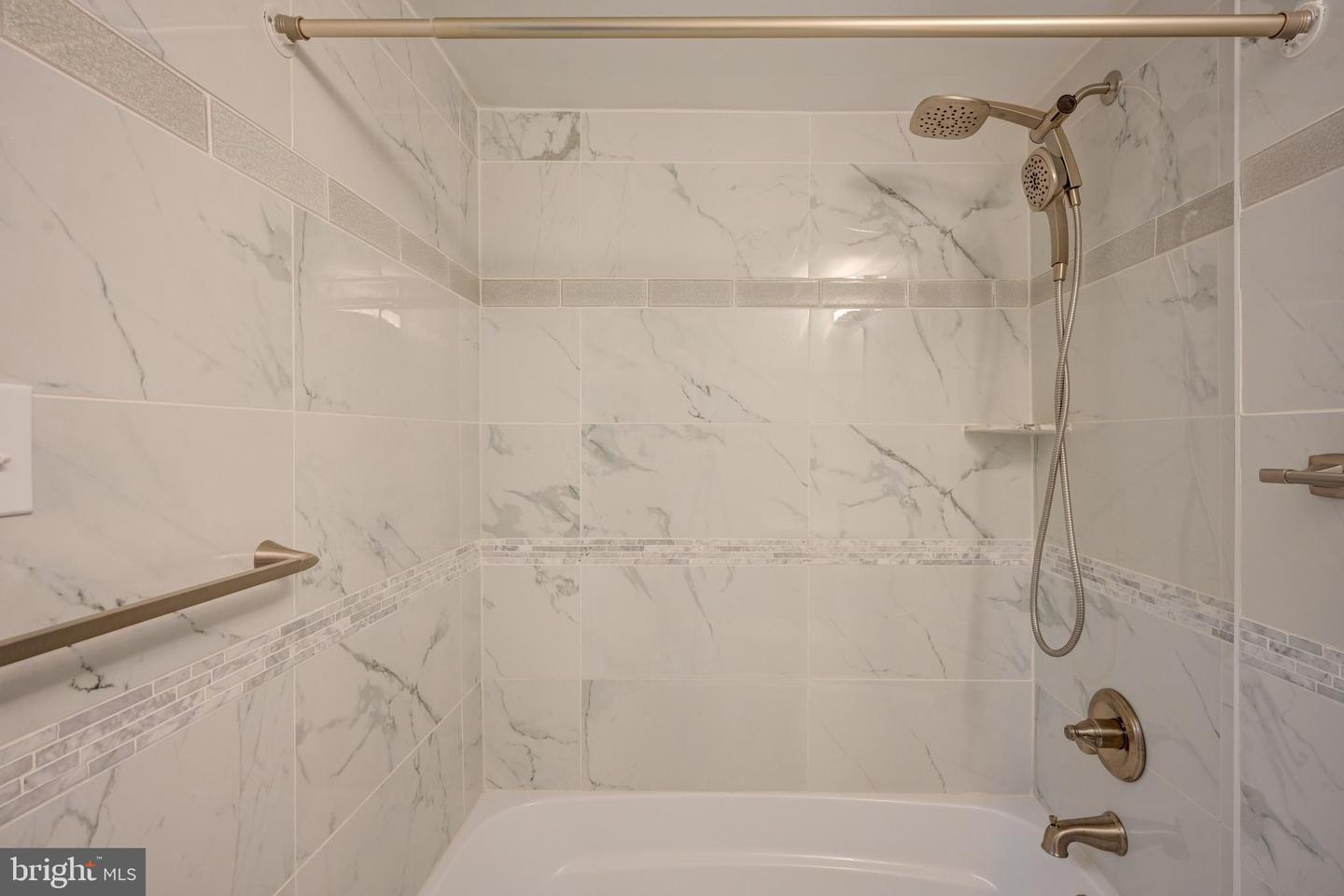 7827 Crystal Brook Way Property Photo 37