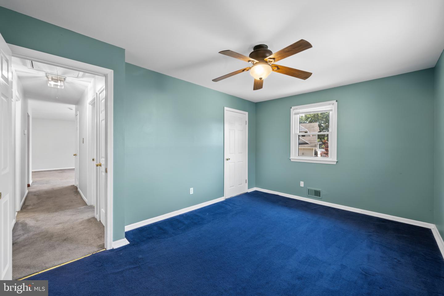 1247 River Bay Rd Property Photo 14