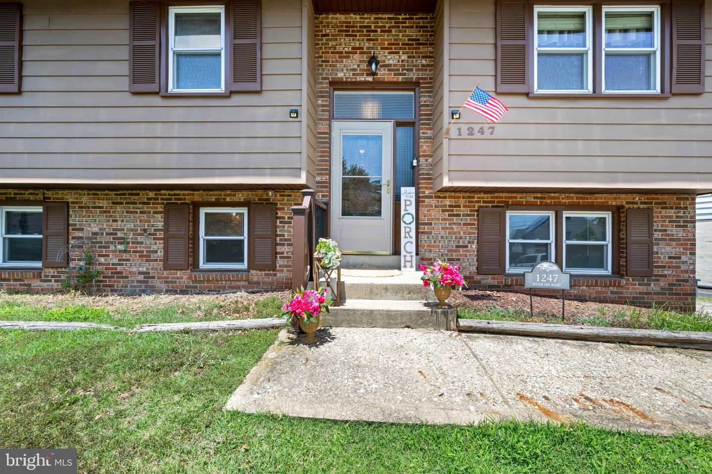 1247 River Bay Rd Property Photo 45