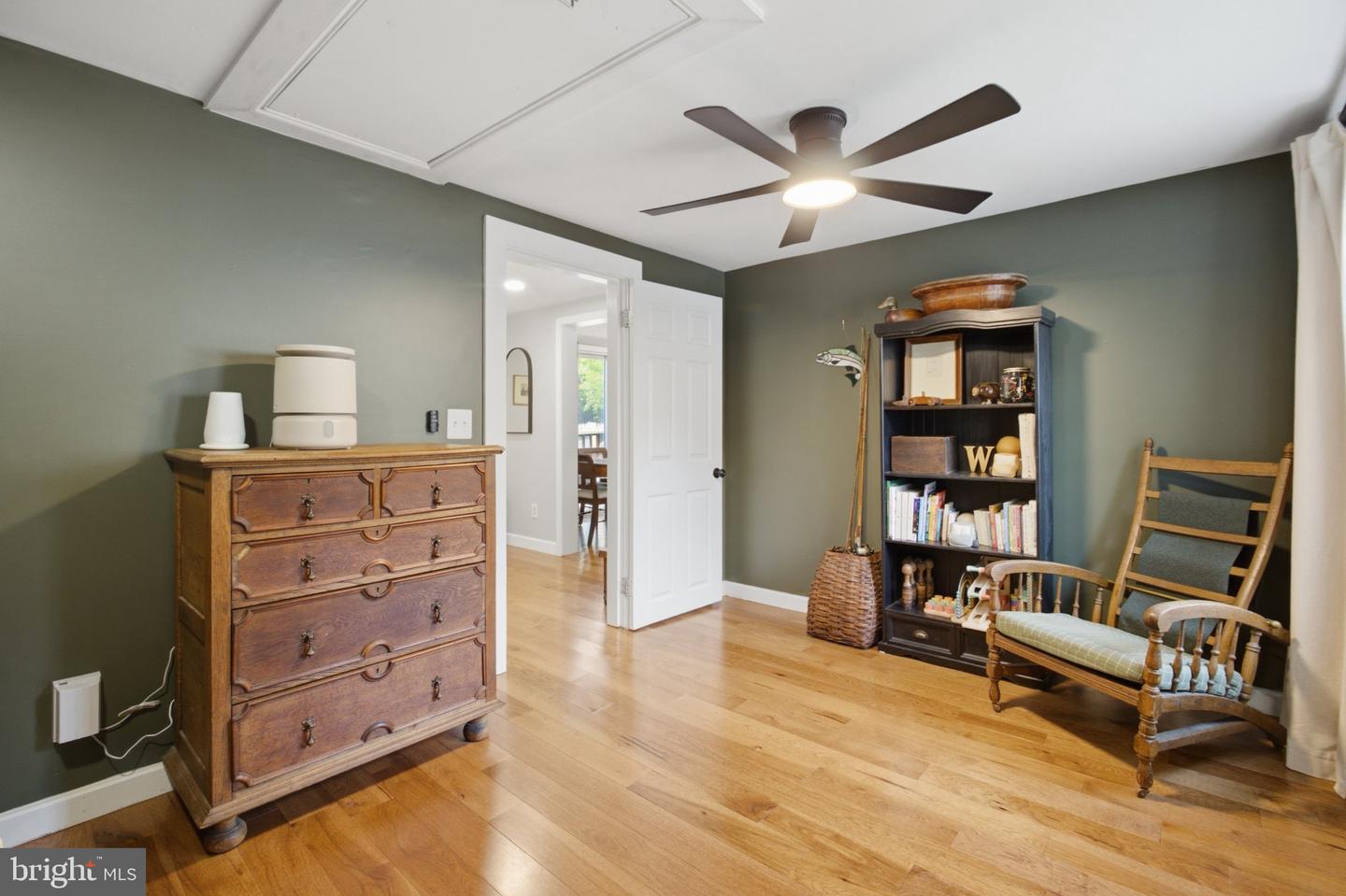 5650 Deale Churchton Rd Property Photo 11